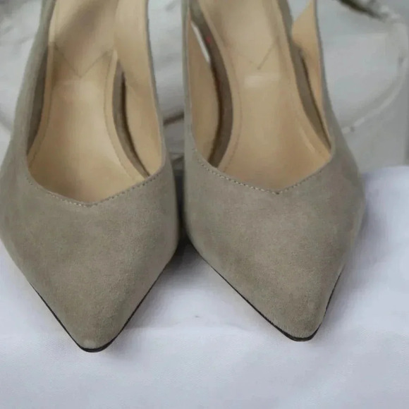 I R O - Picture 3 of 12